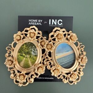 Gold Floral Photo Frame Set earrings